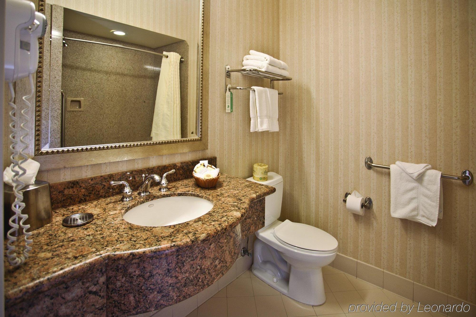 Hotel Bay Landing 3*