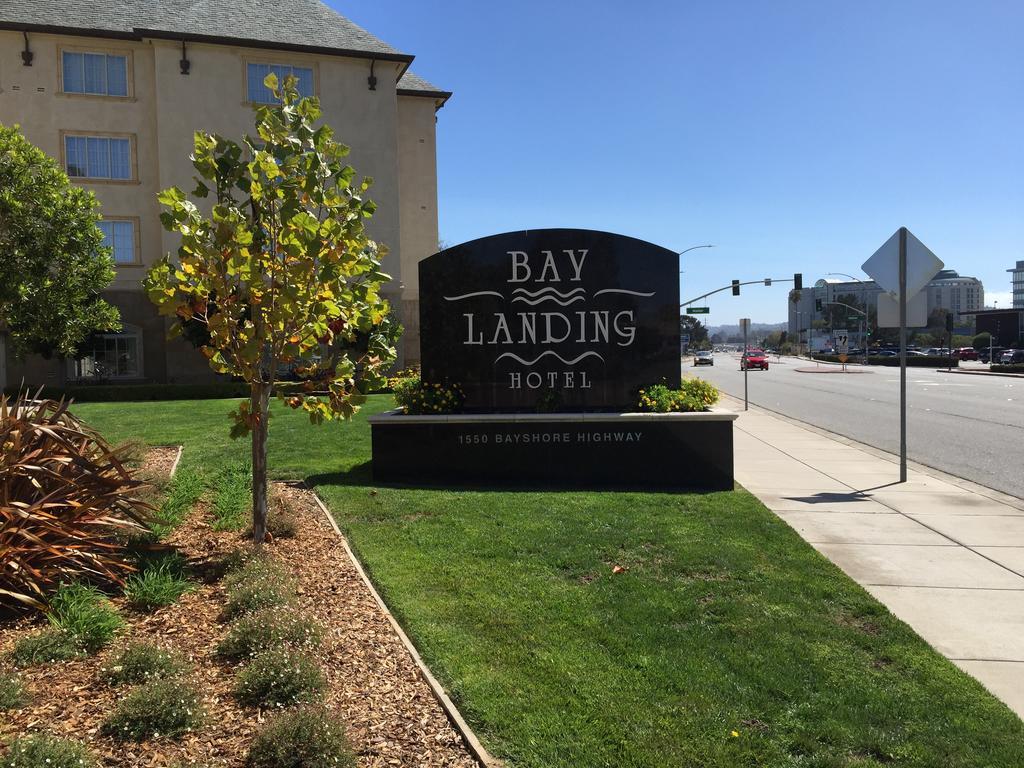 Hotel Bay Landing