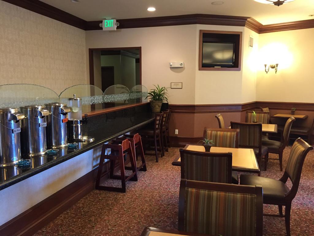 Bay Landing 3*